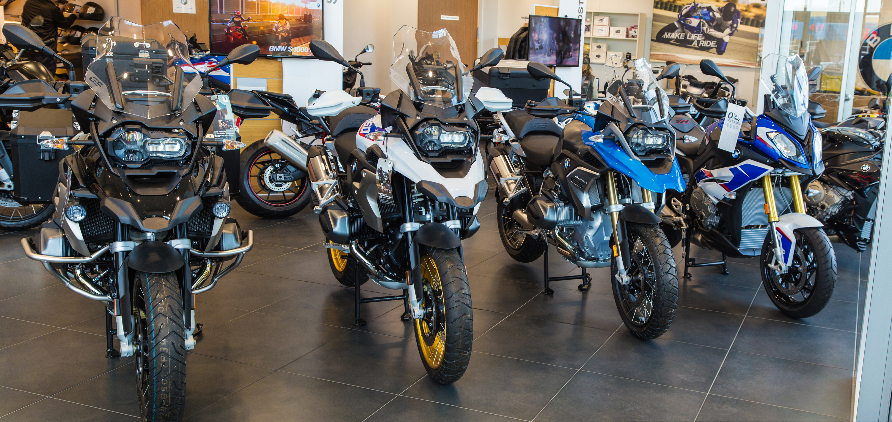 Photo Gallery | BMW Motorcycles of Richfield Minnesota